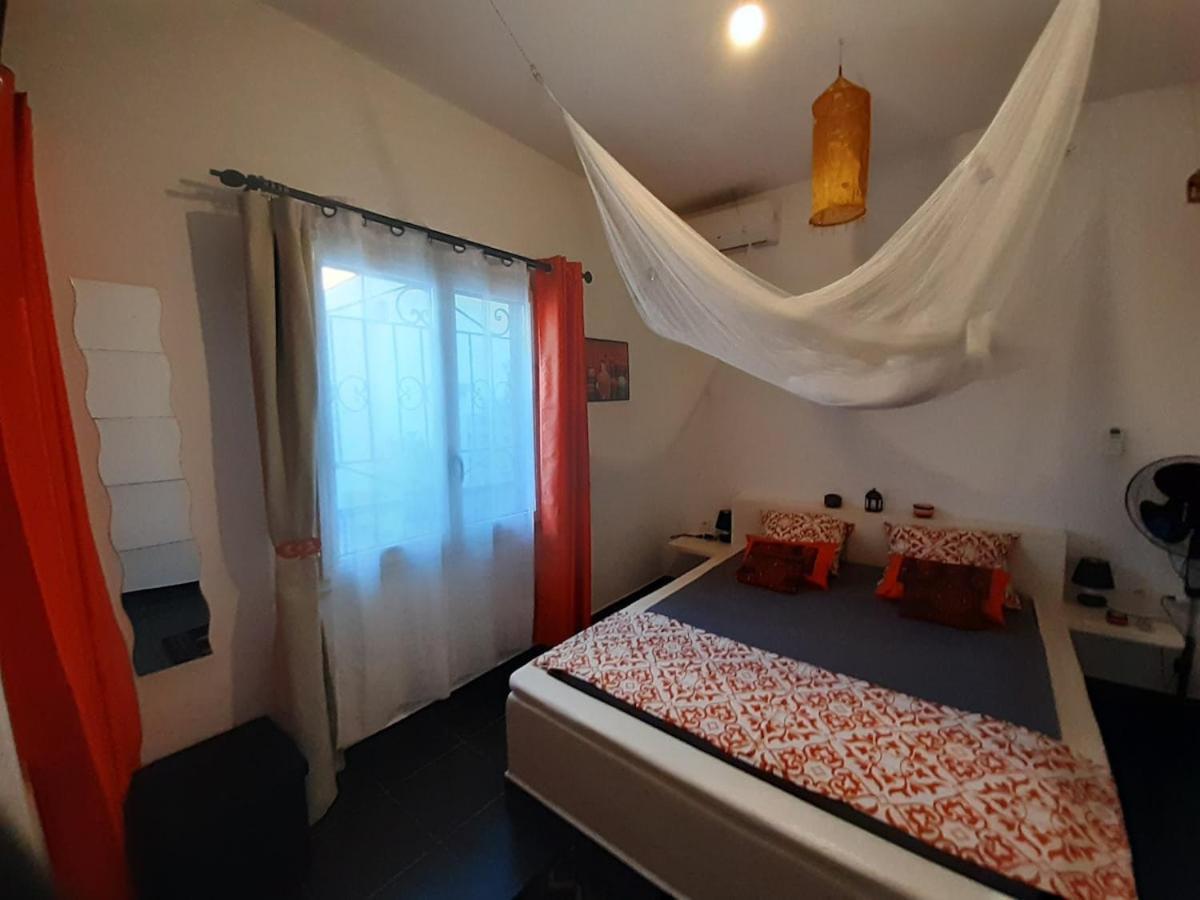 African Jaja Villa Piscine-Climatisation Popenguine Zewnętrze zdjęcie